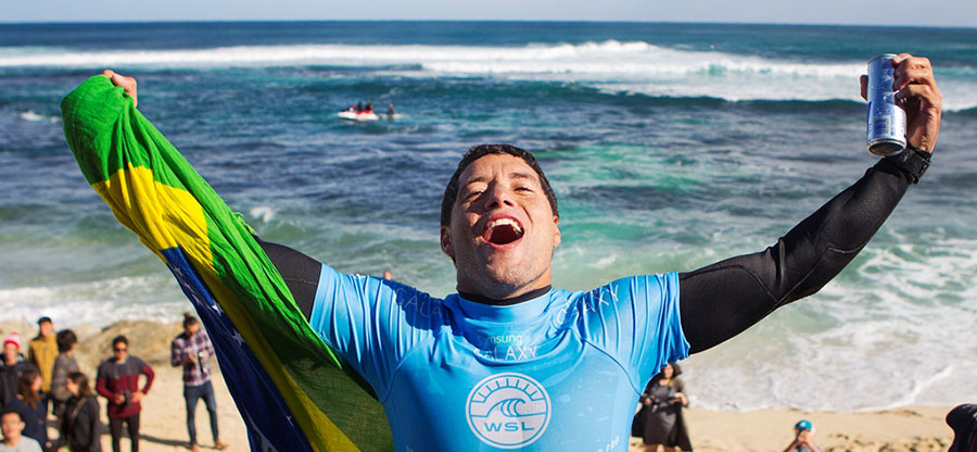 MINEIRINHO, SURFISTA BRASILEIRO, O NÚMERO 1 DO MUNDO
